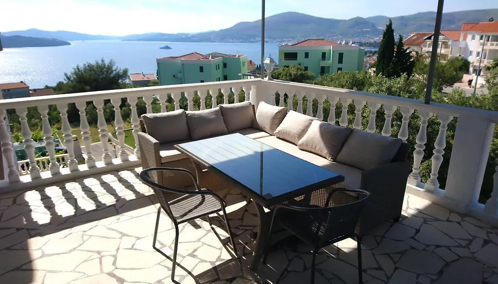 Apartments Curic Trogir Chorvatsko